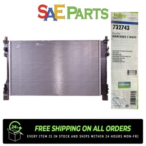 Radiador de núcleo de aluminio Valeo 732743 para Mercedes C350, C320 2001-2008, más - Imagen 1 de 4