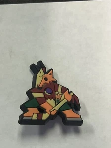 Arizona Coyotes jibbitz crocs shoe charm - Picture 1 of 1