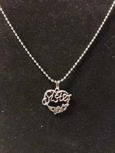 Sister Necklace - Picture 1 of 2