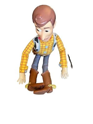 Disney Pixar Thinkway Toy Story Muñeca Woody Tirar de Cuerda 15” Probada Funciona Sin Sombrero Foto 1 de 4