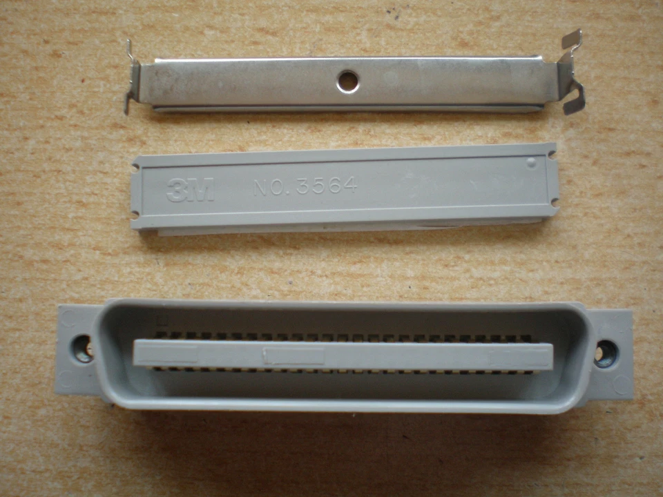  50 way D centronix plug 3m 3564 series IDC plug clamp included      Z742 - Image 1 of 1