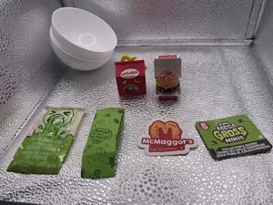 ZURU 5 Surprise Mega Gross Minis McMAGGOT'S UNHAPPY MEAL MCMaggots - Picture 1 of 1