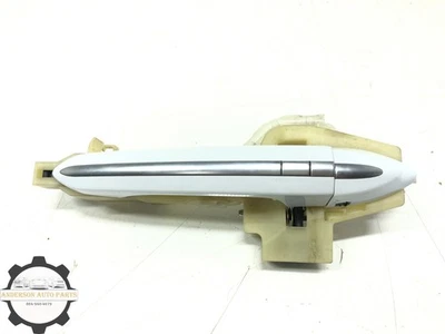 Manija de puerta exterior delantera del conductor izquierdo HYUNDAI GENESIS G80 2015-2020 OEM YW6 Foto 1 de 4