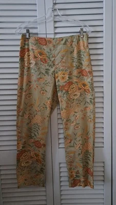 Vintage Lauren Ralph Lauren women's size 6 side zip Floral Ankle pants - Image 1 of 4