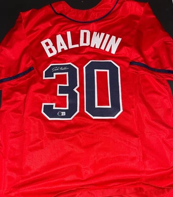 Camiseta Drake Baldwin Atlanta Braves Personalizada Firmada Automáticamente Beckett Holograma Roja Foto 1 de 3