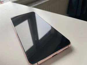 Samsung S21 - Picture 1 of 6