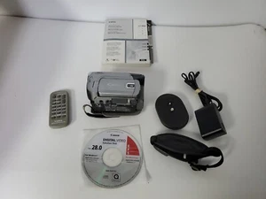 CANON DIGITAL VIDEO CAMCORDER ZR950 - Picture 1 of 19