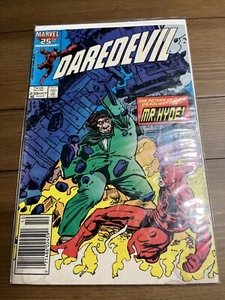 Daredevil #235 F+ VF- Marvel 1986 Steve Ditko Art vs Mr Hyde Classic - Picture 1 of 18