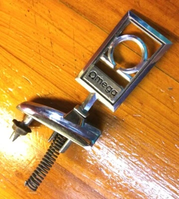 ++ Б/У 1983 1984 Oldsmobile Omega украшение капота, основание 2 1/4» длиной 22510945 AC2 - Изображение 1 из 4