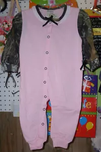 NWT Girls Pink & Mossy Oak Camo Or Pink & True Timber Conceal Green 18-24 Month - Bild 1 von 9