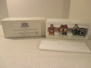Dept 56 Heritage Village Violet Vender/Carolers/Chestnut Vendor #5580-8 Set of 3 - Picture 1 of 5