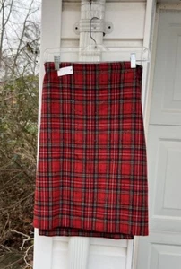 NWT Talbots Pretty Red Black Green Plaid Tiny Black Sequins Lined Skirt 20W - Picture 1 of 5