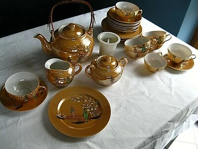 Altes Japanisches Teeservice 60er 6 Personen + Zusatz Perlmutt Motiv Geisha - Bild 1 von 4