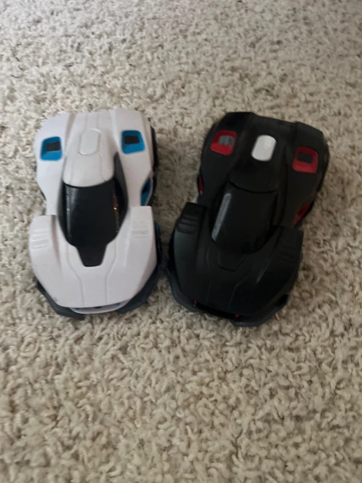 R.E.V. REV Robotic Enhanced Vehicles Complete Battle Pack 2 cars - Image 1 of 1