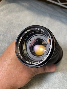 Vivitar  Zoom Lens 52mm 1:4.5 Macro Focusing Lens Konica Mount - Picture 1 of 4