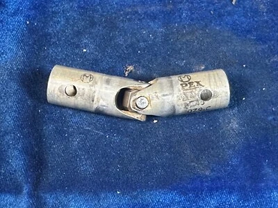 APEX JOINT - UNIVERSAL (CONTROL COLUMN) P/N: 0411257 - Image 1 of 3