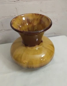 Vintage MCM Blue Mountain Pottery Vase Glossy Yellow & Brown Glaze 5" - Picture 1 of 8