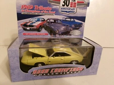 1969 DODGE DAYTONA  1999 ROAD CHAMPS 1969 TRIBUTE TO CHAMPIONS OF THE ROAD  1:43 - Image 1 of 4