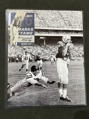 Foto de Raymond Berry 8x10 com 2017 futebol absoluto assinado #49; Leia a descrição - Imagem 1 de 4