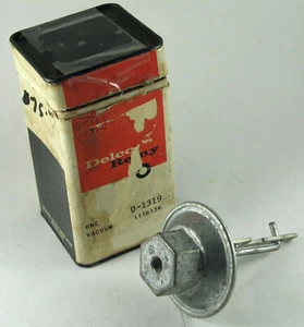 1958-1959 Pontiac Chieftain Catalina Bonneville NOS vacuum advance 1116136 - Picture 1 of 3