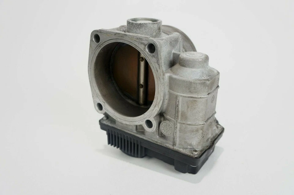 06-2007 Infiniti G35 M35 M45 Fx35 Nissan 350Z cuerpo acelerador cámara Foto 1 de 4