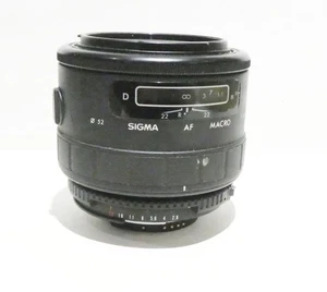 Sigma macro lens 1:2.8, f=90 in Good Condition (1017) - Picture 1 of 12