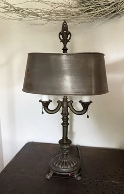 Antique Rembrandt Bronze Bouillotte Table Lamp - Image 1 of 4