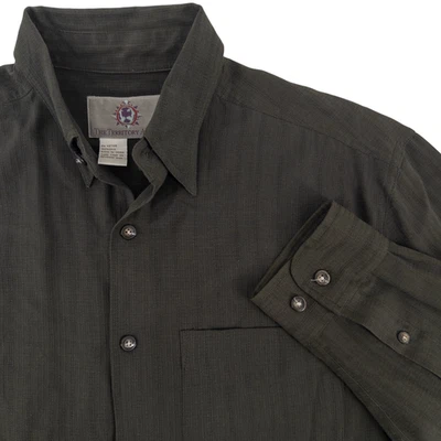 Camisa informal elegante The Territory Ahead para hombre mediana con botones 100 % seda Foto 1 de 4