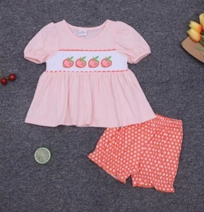 NEW Boutique Strawberry Girls Tunic & Ruffle Shorts Outfit - Picture 1 of 8