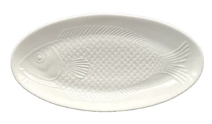 Crate&Barrel 18" Feast of the Seven Fishes White Ceramic Serving Platter - Picture 1 of 8