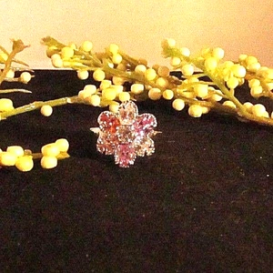 Flower Multi Color & White Topaz Silver Overlay Women's Ring Size 5.5 (#289)NEW - Picture 1 of 8