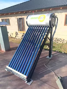 Drucklose Solarthermie Röhrenkollektor - Solar-Warmwasserbereiter 100L - Bild 1 von 13