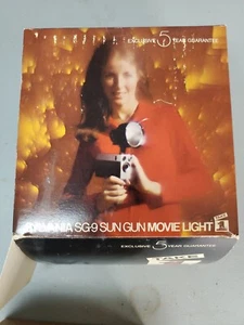 New Sylvania Sun Gun Movie Light Vintage SG-9  NOS - Picture 1 of 5