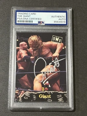 THE GIANT 1998 TOPPS WCW/NWO SIGNED AUTOGRAPHED ROOKIE CARD PSA/DNA CERTIFIED - Image 1 of 2