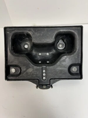 03-07 Bandeja Batería Nissan 350Z 64866-AL500 Foto 1 de 4