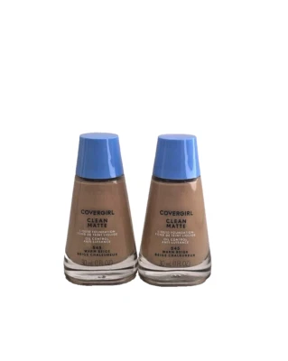 LOT OF 2 - COVERGIRL CLEAN MATTE LIQUID FOUNDATION-WARM BEIGE 545-1 FL. OZ. - Image 1 of 3