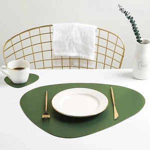 Set Of 4 Leather Place Mats & 4PCS Coasters Dining Table mats Non-Slip Washable - Picture 1 of 15