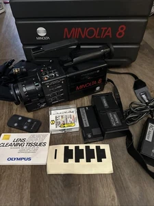 Cámara de video con sensor de imagen AF Minolta CR-8000S de colección con casetes/estuche - Imagen 1 de 12