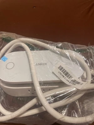 Anker 647 Charging Station (100W), 10-in-1 Power Strip, AC & USB -*No BOX* - Image 1 of 4