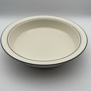 Lenox Chinastone POPPIES ON BLUE Casserole Dish Round Serving 9 5/8x2” Excellent - Picture 1 of 8