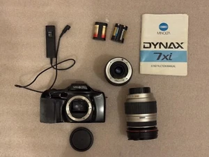 Minolta Dynax 7xi 35mm SLR Film camera with 2 lenses and cable release - working - Picture 1 of 6
