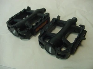 CHARGE BLACK PLASTIC PLATFORM PEDALS - Picture 1 of 3