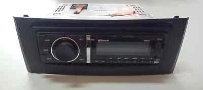 Autoradio CD per Renault Modus  serie dal 2007 al 2013 - Immagine 1 di 2