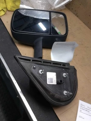 2013 Chevrolet Silverado 3500 Door Mirror Right Red 429856 - Used, 159k Miles Foto 1 de 4