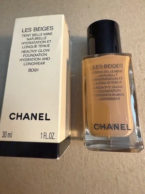 CHANEL LES BEIGES Healthy Glow Foundation Hydration and Longwear BD91  1 OZ NIB - Image 1 of 4
