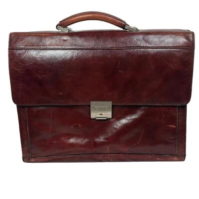 Maletín de negocios Kenneth Cole de cuero duro con solapa Foto 1 de 4