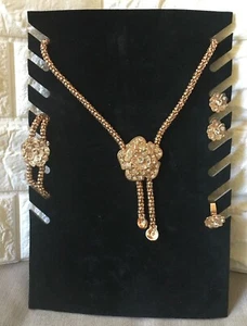 Schmuckset - Halskette, Ring, Ohrringe & Armband - US-VERKÄUFER - 1820 - Bild 1 von 5