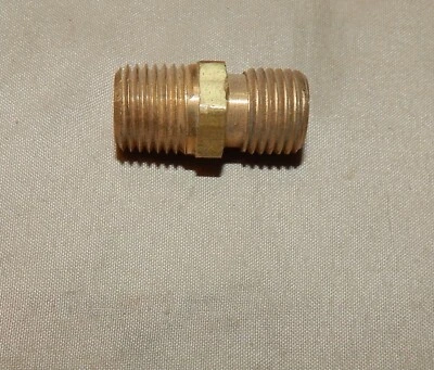 1/4" NPSM Male Brass x 1/4" NPTF Male For Hyd Hose Or Oxy Reg Compression 225R - Image 1 of 4