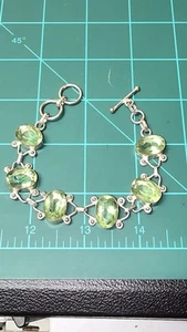Vintage sterling silver green peridot Gemstones Bracelet Toogel Clasp - Picture 1 of 11