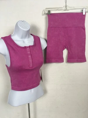 Conjunto de camiseta sin mangas y pantalones cortos Henley No Boundaries para mujer talla S 4 6 rosa 2 piezas nuevo Foto 1 de 4